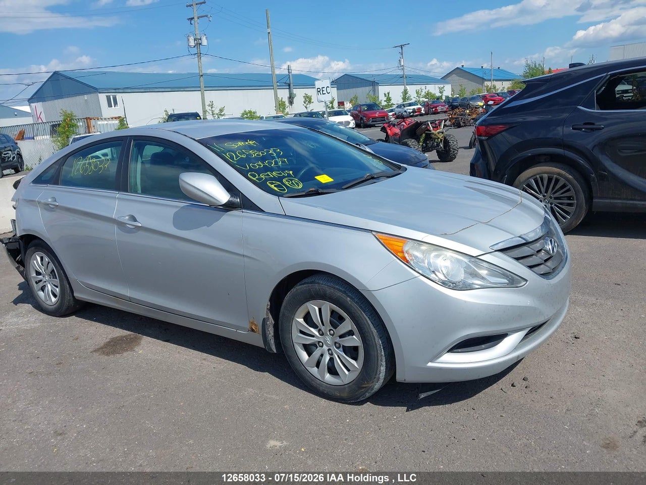 5NPEB4AC9BH004229 · 2011 HYUNDAI SONATA GL