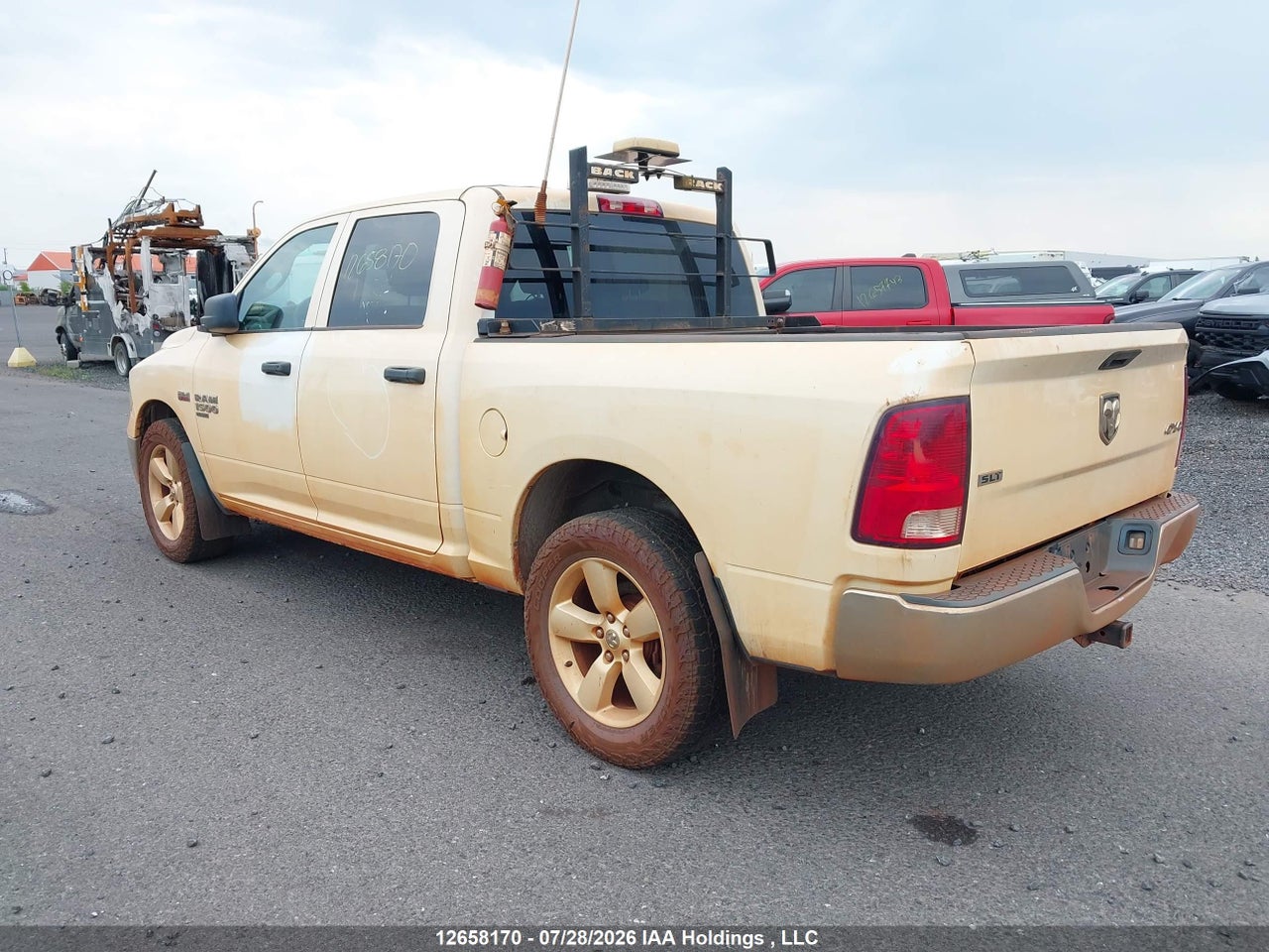 3C6RR7LT6PG620909 · 2023 RAM 1500 CLASSIC SLT · 3/24