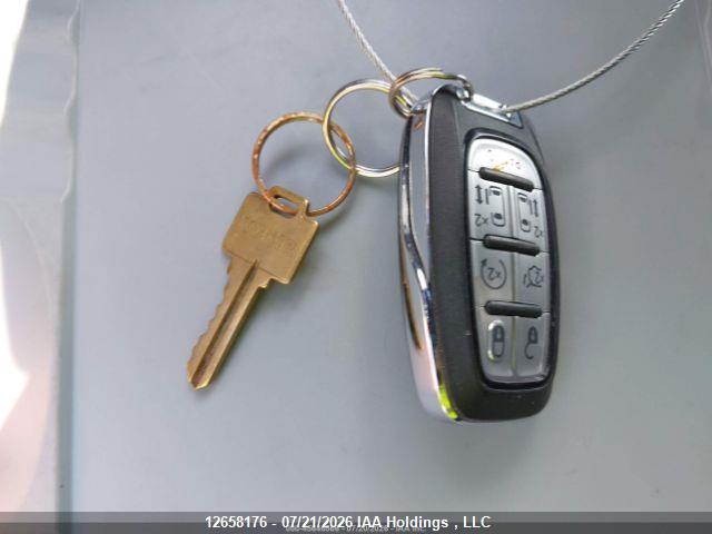 2C4RC1BGXSR574385 · 2025 CHRYSLER PACIFICA SELECT · 12/19