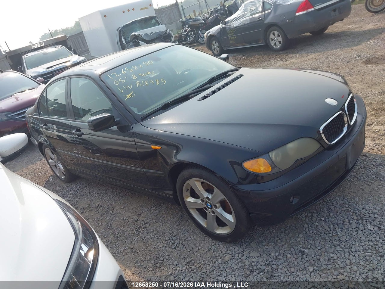 WBAEU33445PR18985 · 2005 BMW 3 SERIES