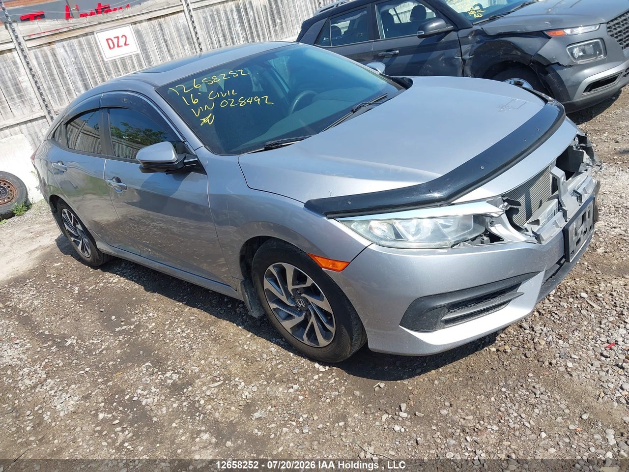 2HGFC2F78GH028492 · 2016 HONDA CIVIC EX