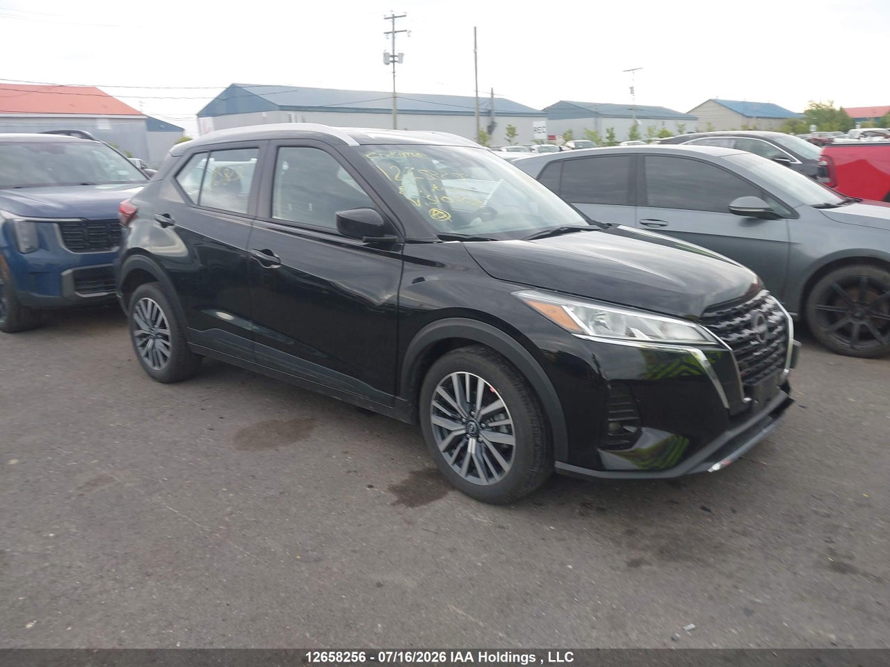 3N1CP5CV5SL510768 · 2025 NISSAN KICKS PLAY SV