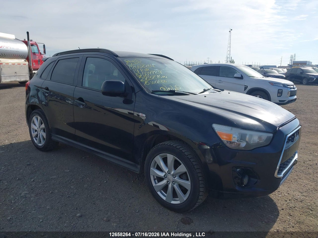 4A4AJ4AU6EE604729 · 2014 MITSUBISHI RVR GT