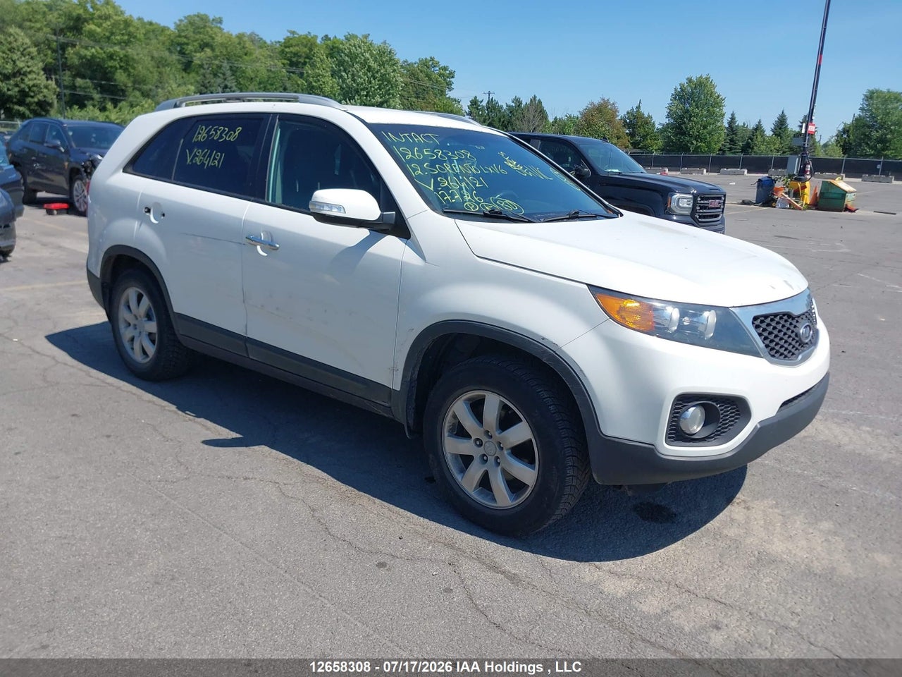 5XYKT3A23CG264121 · 2012 KIA SORENTO LX V6