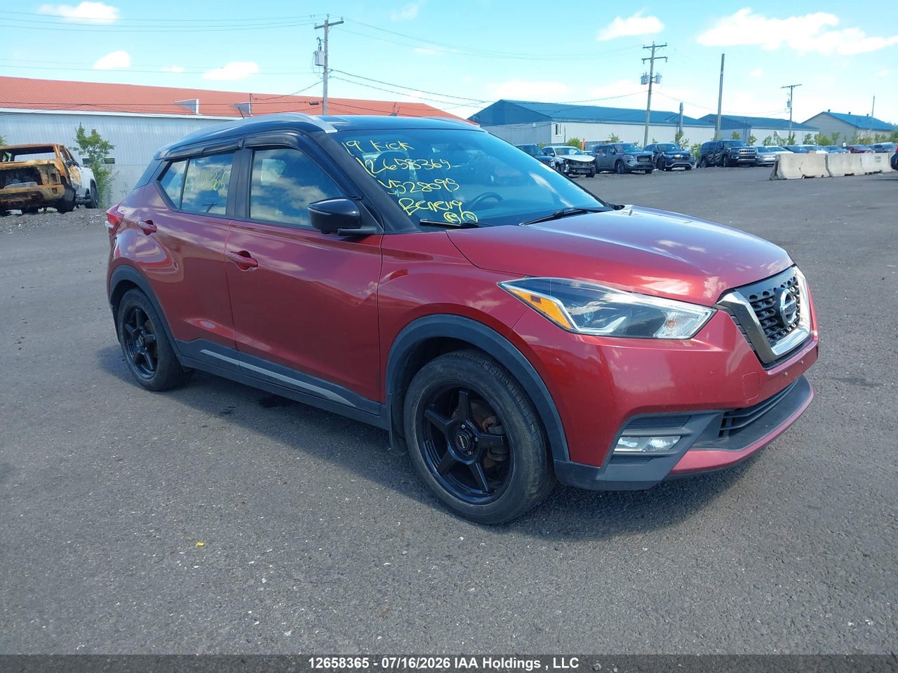 3N1CP5CU5KL528095 · 2019 NISSAN KICKS S/SR/SV