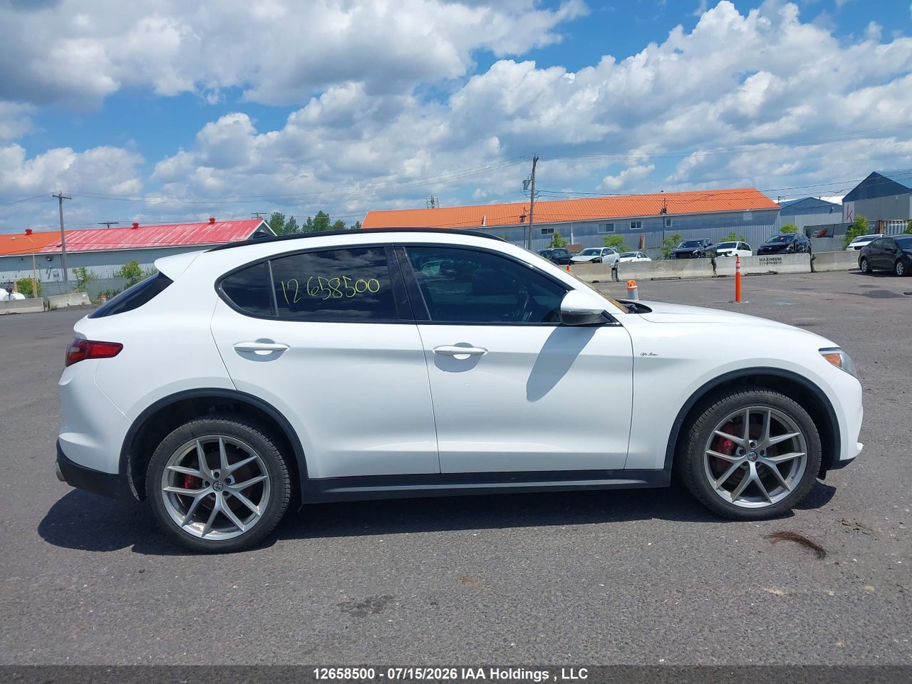 ZASFAKNN7J7C12028 · 2018 ALFA ROMEO STELVIO TI SPORT · 12/20