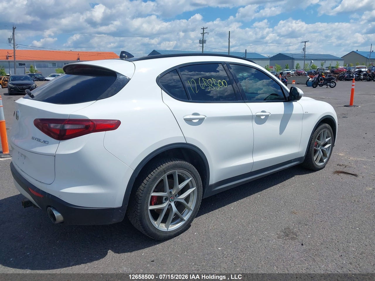 ZASFAKNN7J7C12028 · 2018 ALFA ROMEO STELVIO TI SPORT · 4/20