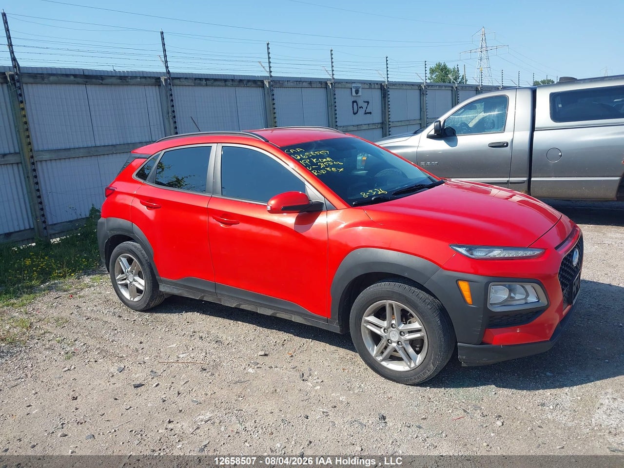 KM8K12AA8KU215500 · 2019 HYUNDAI KONA SE