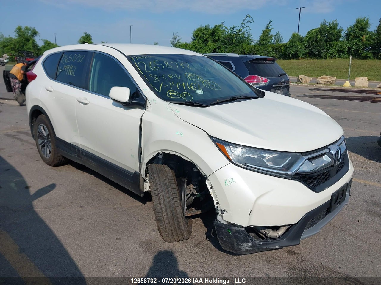 2HKRW2H24JH144162 · 2018 HONDA CR-V LX
