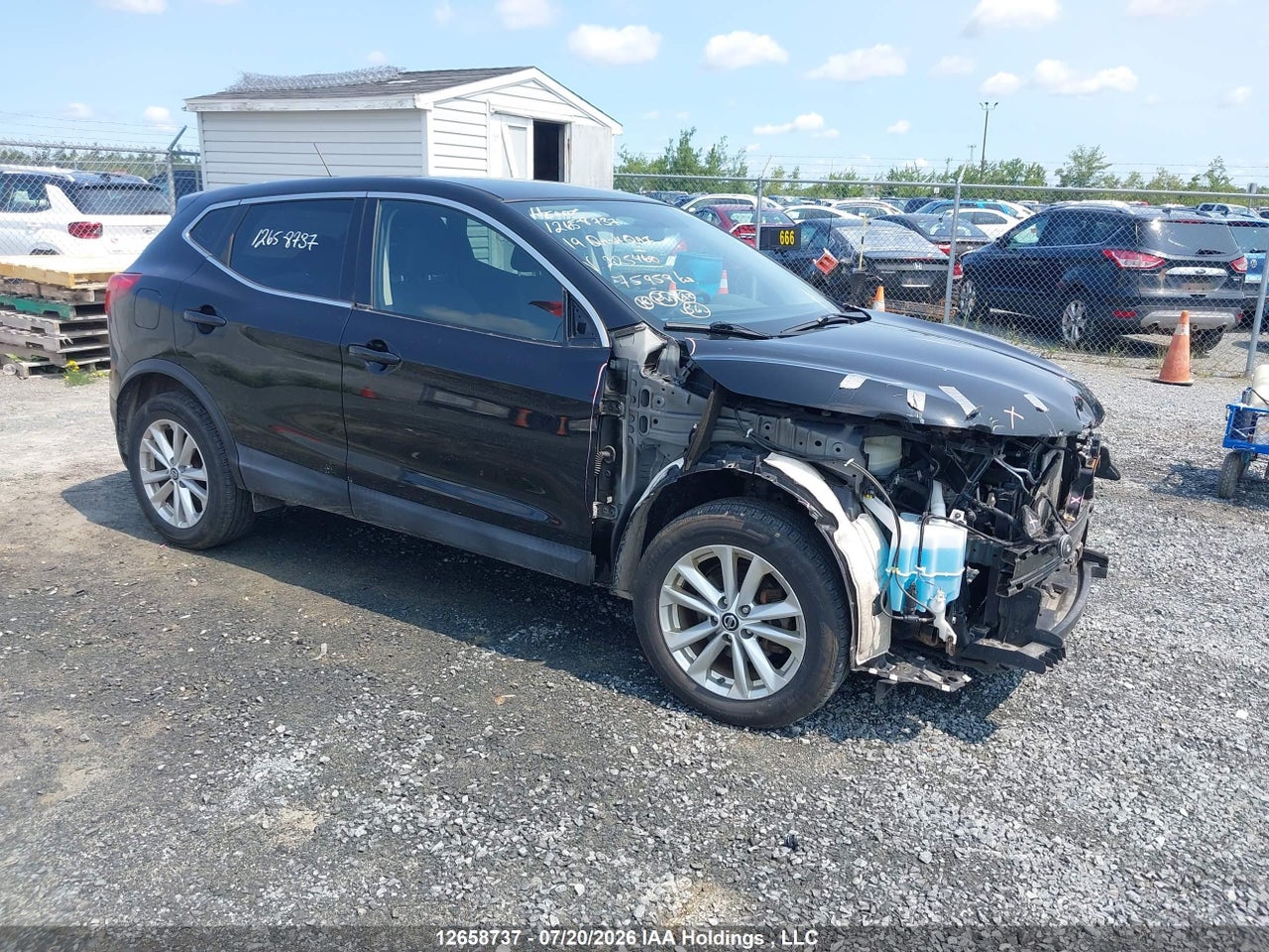 JN1BJ1CP7KW225460 · 2019 NISSAN QASHQAI S/SV