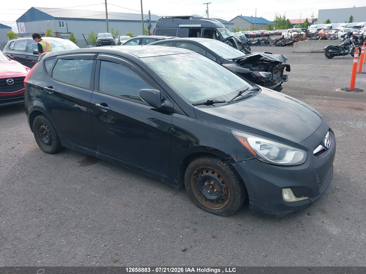 KMHCU5AE4DU084035 · 2013 HYUNDAI ACCENT GLS