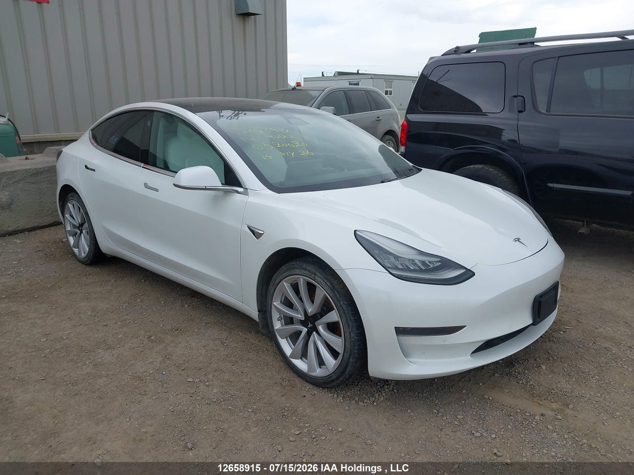 5YJ3E1EA4KF520020 · 2019 TESLA MODEL 3