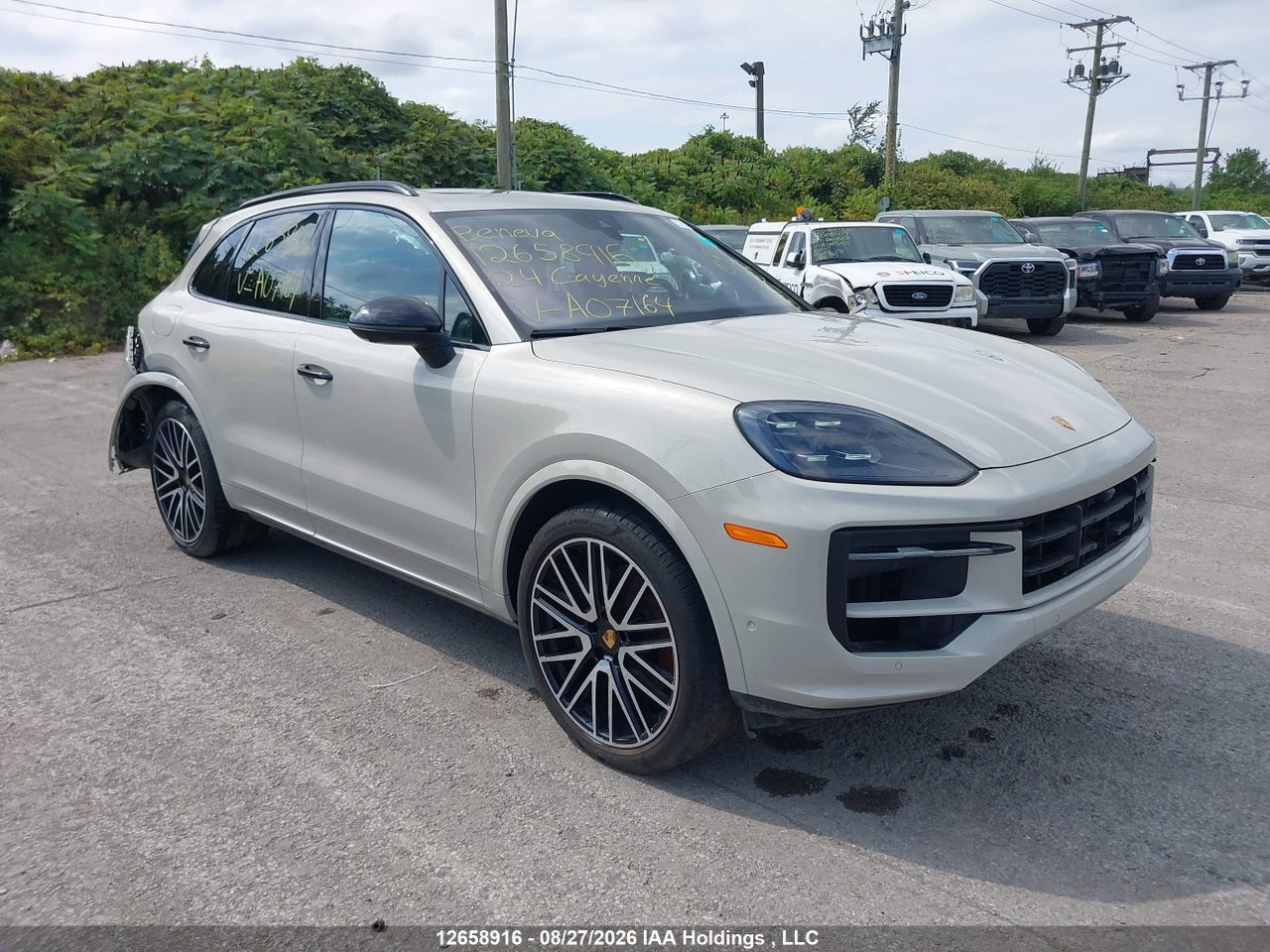 2024 PORSCHE CAYENNE