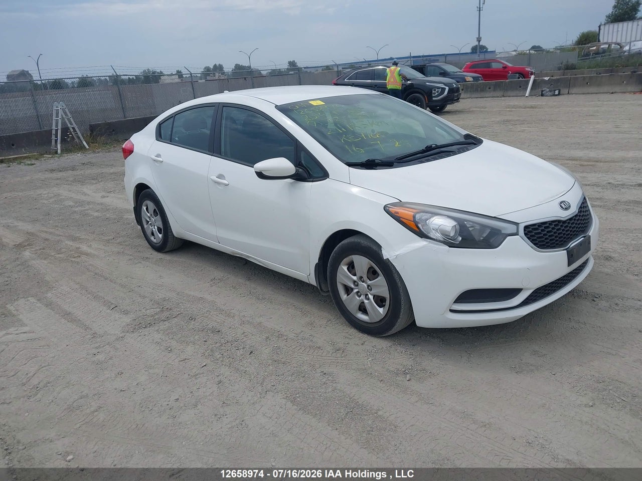 KNAFK4A6XE5235592 · 2014 KIA FORTE 1.8L LX/1.8L LX+/1.8L SE