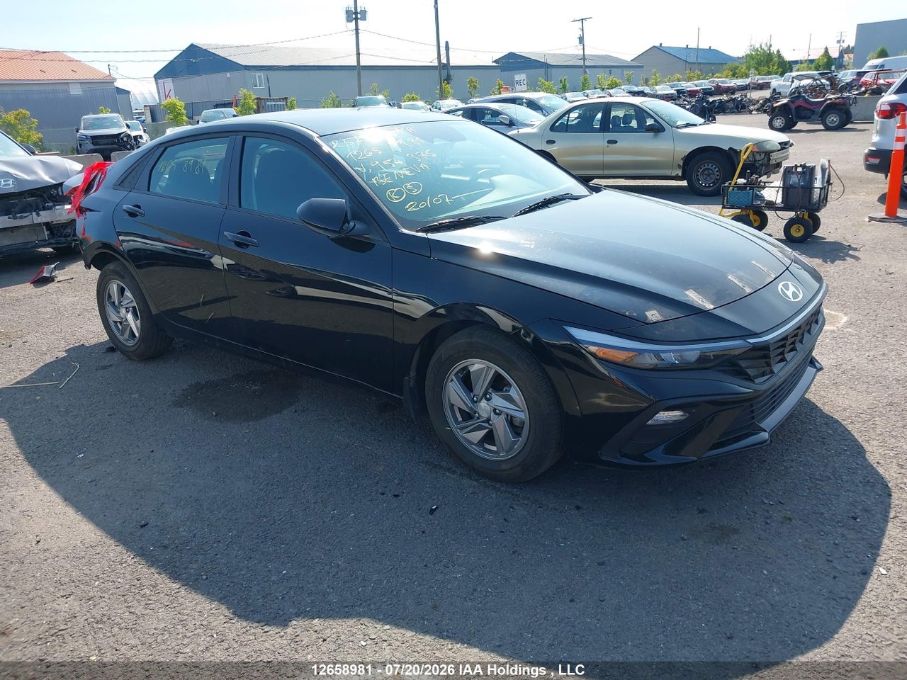 KMHLM4DG1SU954375 · 2025 HYUNDAI ELANTRA ESSENTIAL