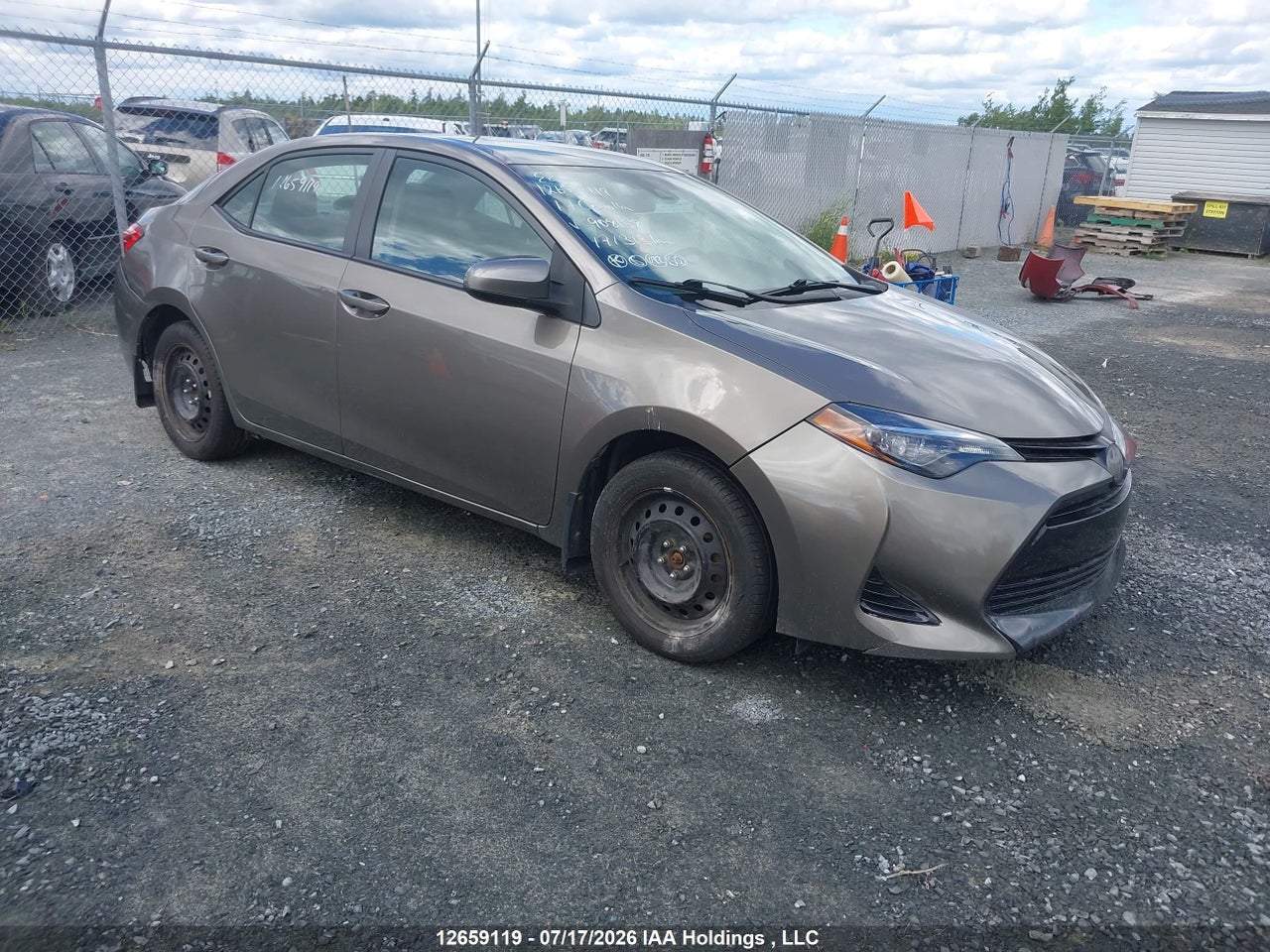 2T1BURHE0HC908158 · 2017 TOYOTA COROLLA LE