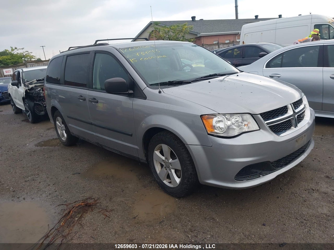 2C4RDGBG9FR734293 · 2015 DODGE GRAND CARAVAN SE/SXT