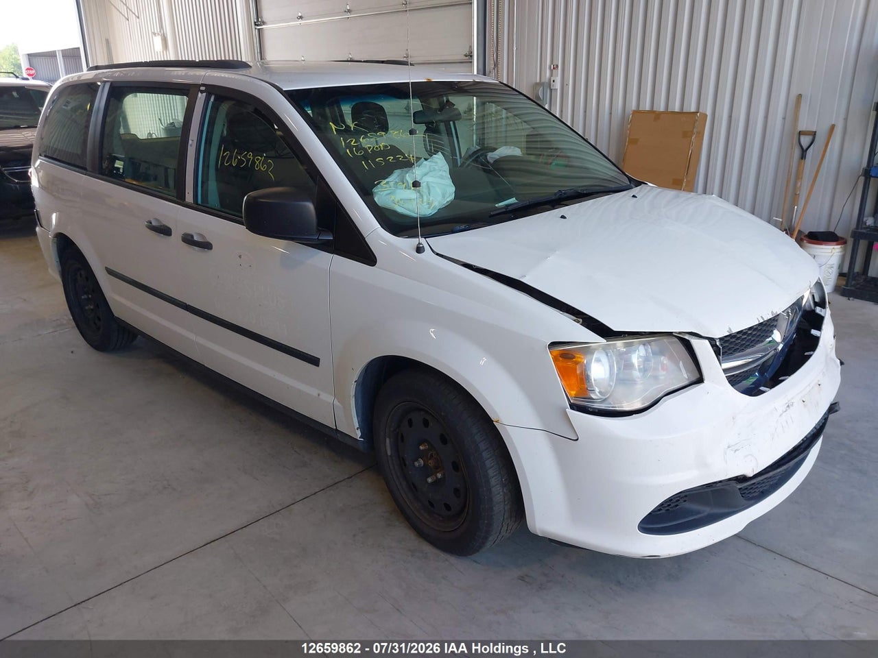 2C4RDGBG5GR115224 · 2016 DODGE GRAND CARAVAN SE