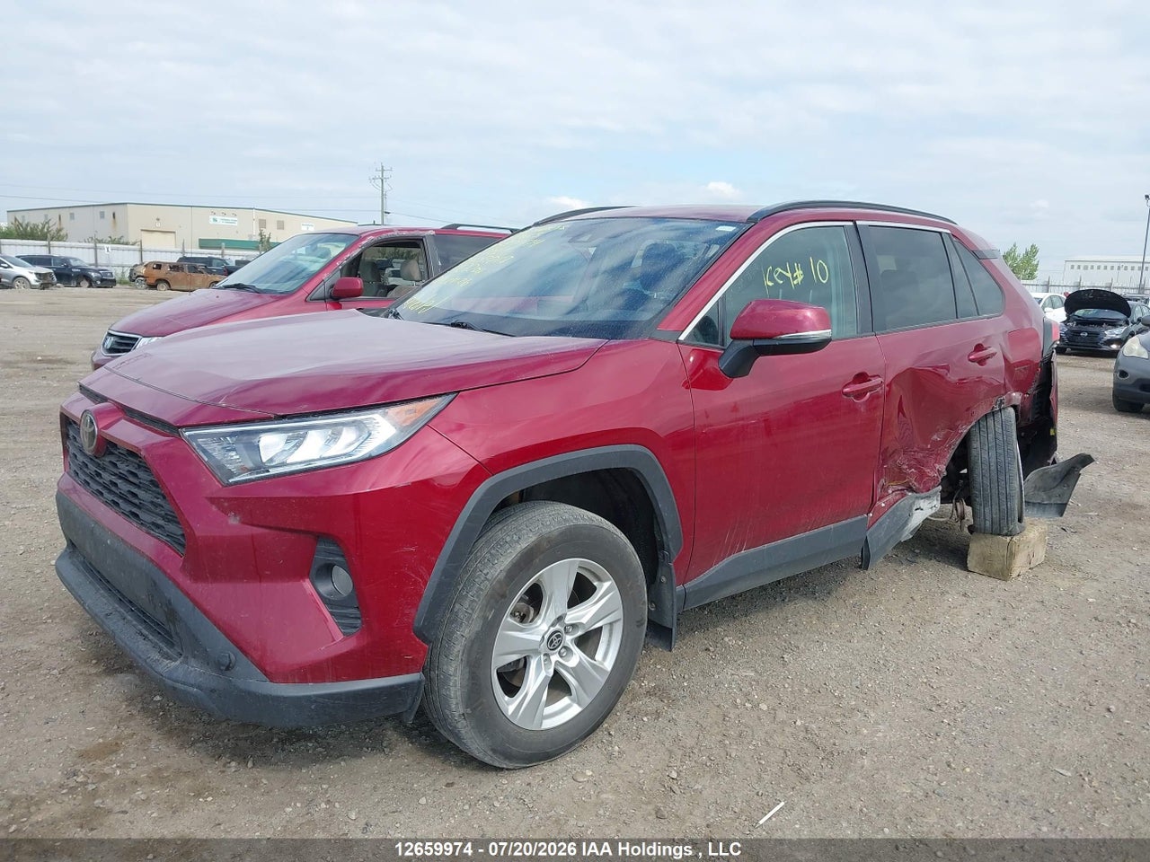 2T3R1RFV0MW227217 · 2021 TOYOTA RAV4 XLE/XLE PREMIUM · 2/22