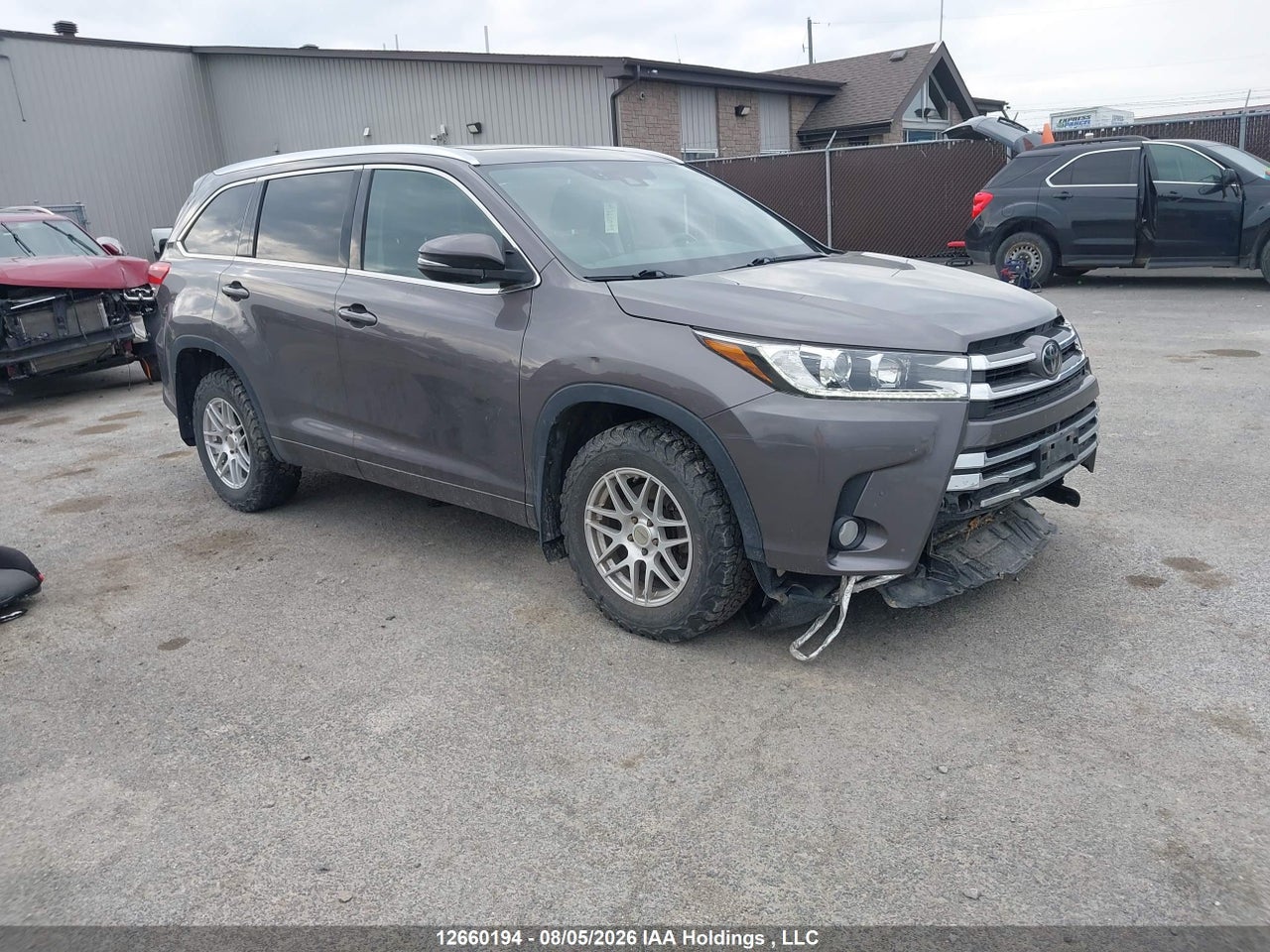 5TDDZRFH4HS382101 · 2017 TOYOTA HIGHLANDER LIMITED