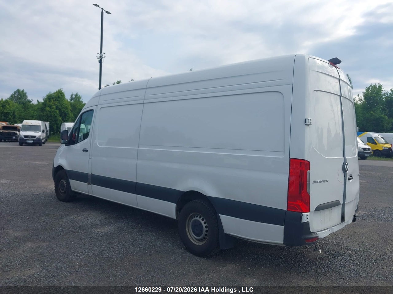 W1Y4KCHY8SP792198 · 2025 MERCEDES BENZ SPRINTER 2500 · 3/24