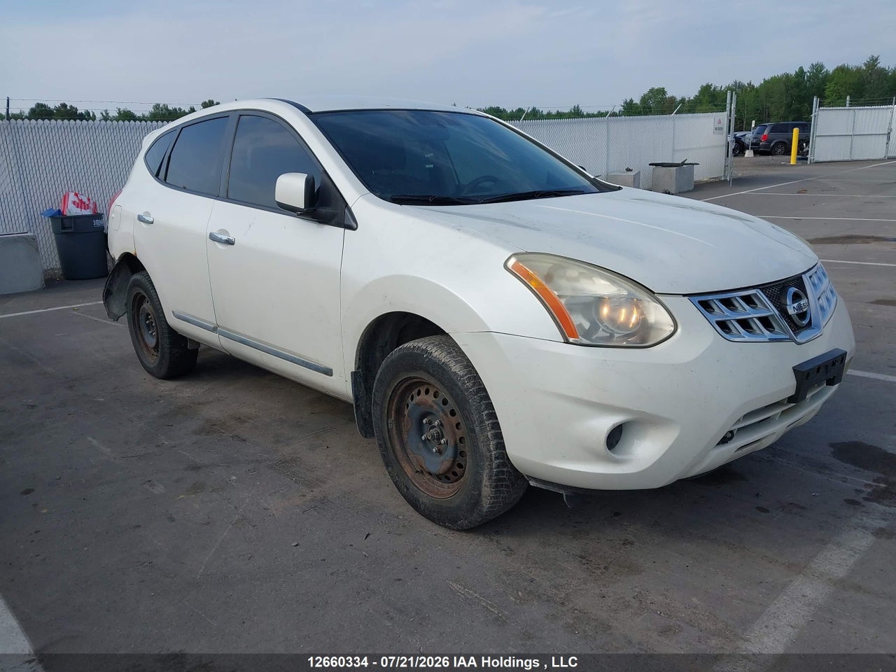 JN8AS5MT4DW026754 · 2013 NISSAN ROGUE S/SV