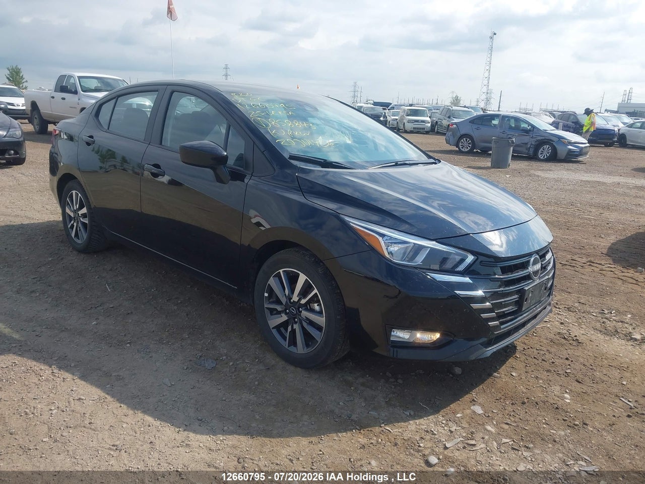 3N1CN8EV6SL858843 · 2025 NISSAN VERSA SV
