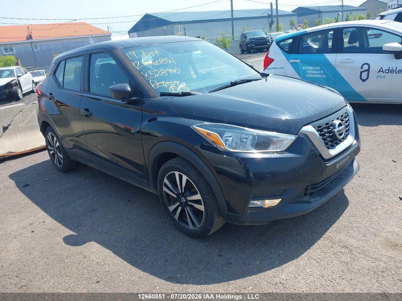 3N1CP5CU3KL528905 · 2019 NISSAN KICKS S/SR/SV