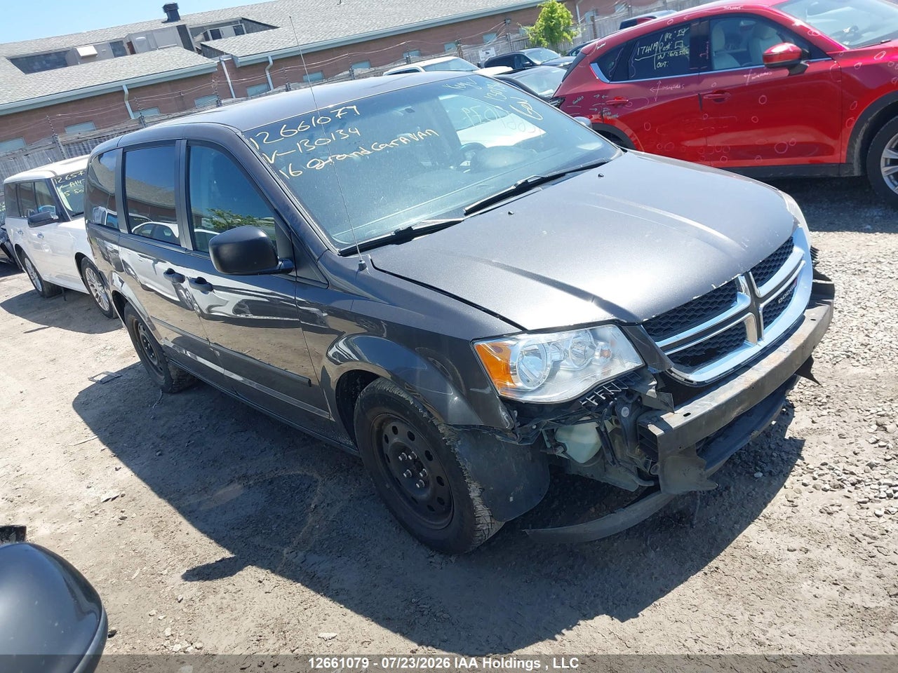 2C4RDGBG2GR130134 · 2016 DODGE GRAND CARAVAN SE/SXT