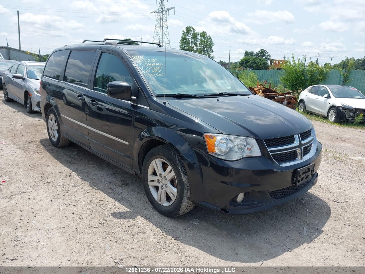 2C4RDGDG9HR775314 · 2017 DODGE GRAND CARAVAN CREW