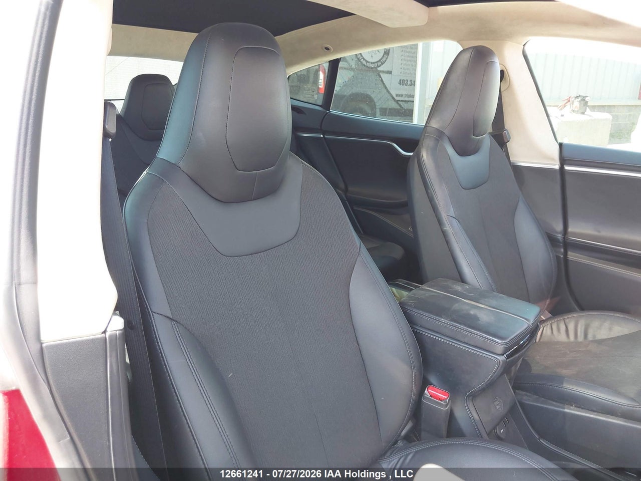 5YJSA1E24GF131594 · 2016 TESLA MODEL S · 8/24