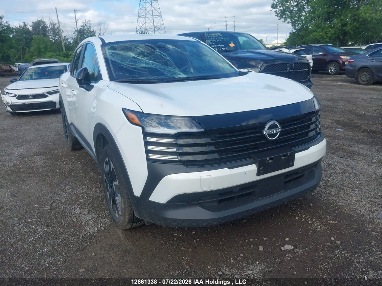 3N8AP6CB8TL332943 · 2026 NISSAN KICKS SV
