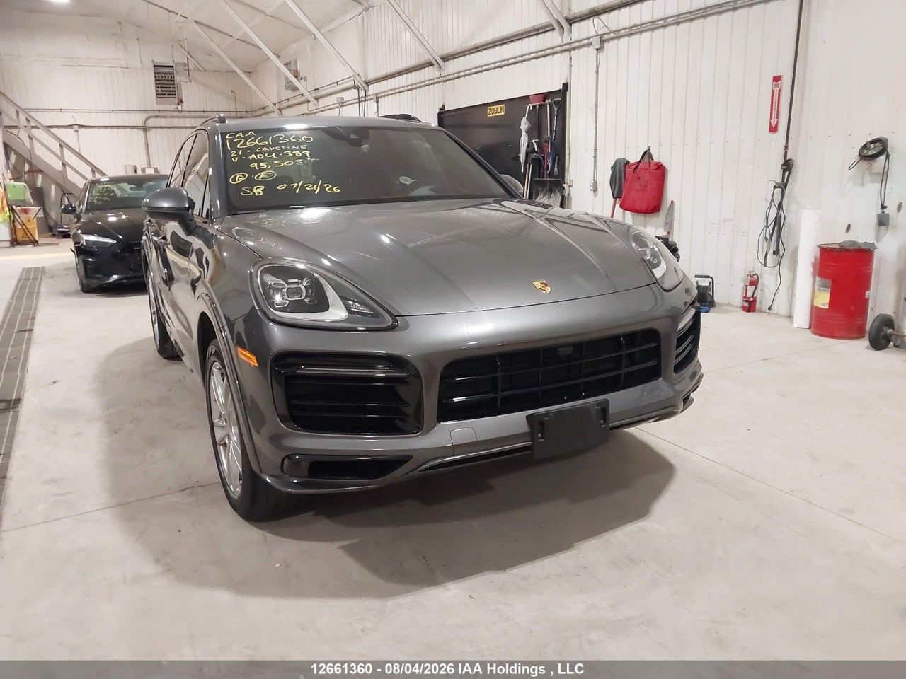 2021 PORSCHE CAYENNE