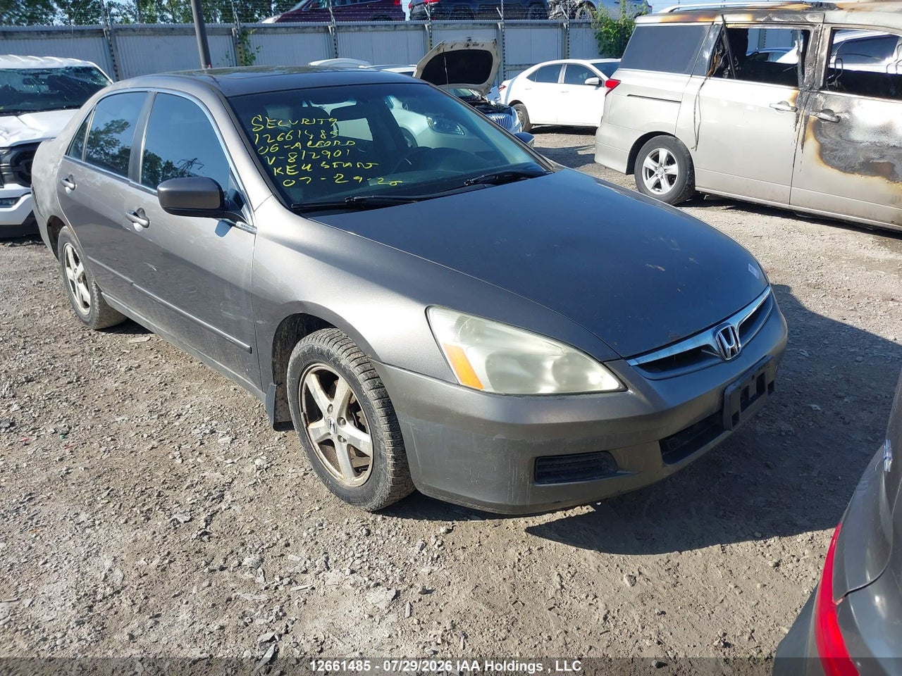 1HGCM56336A812901 · 2006 HONDA ACCORD SE