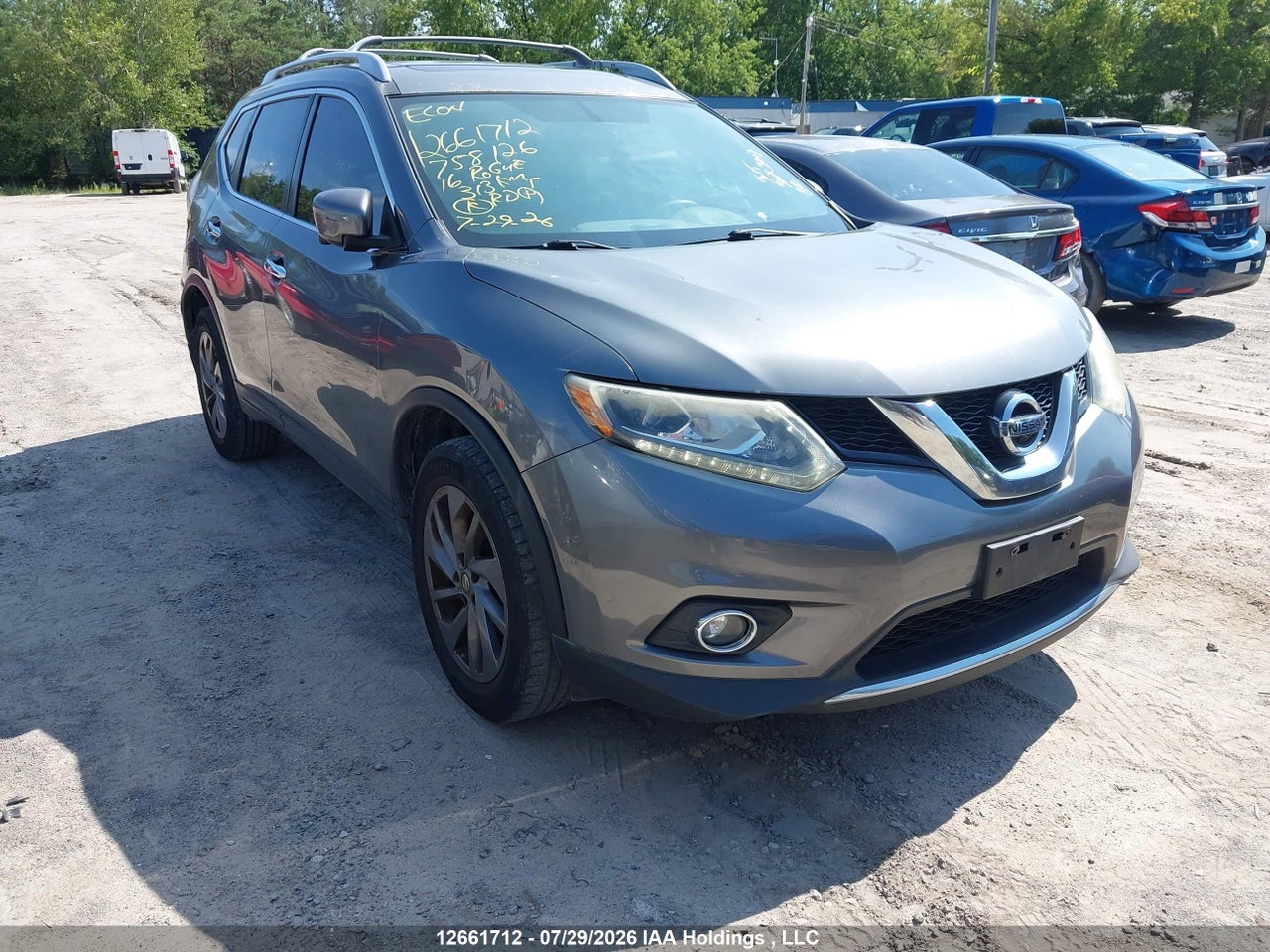 5N1AT2MV5GC758126 · 2016 NISSAN ROGUE S/SL PREMIUM/SV