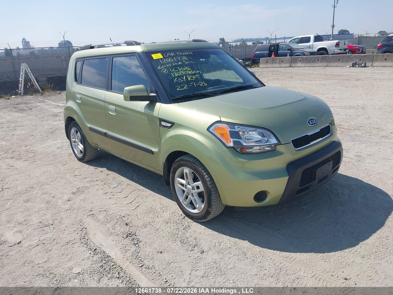 KNDJT2A28A7123688 · 2010 KIA SOUL +/!/SPORT