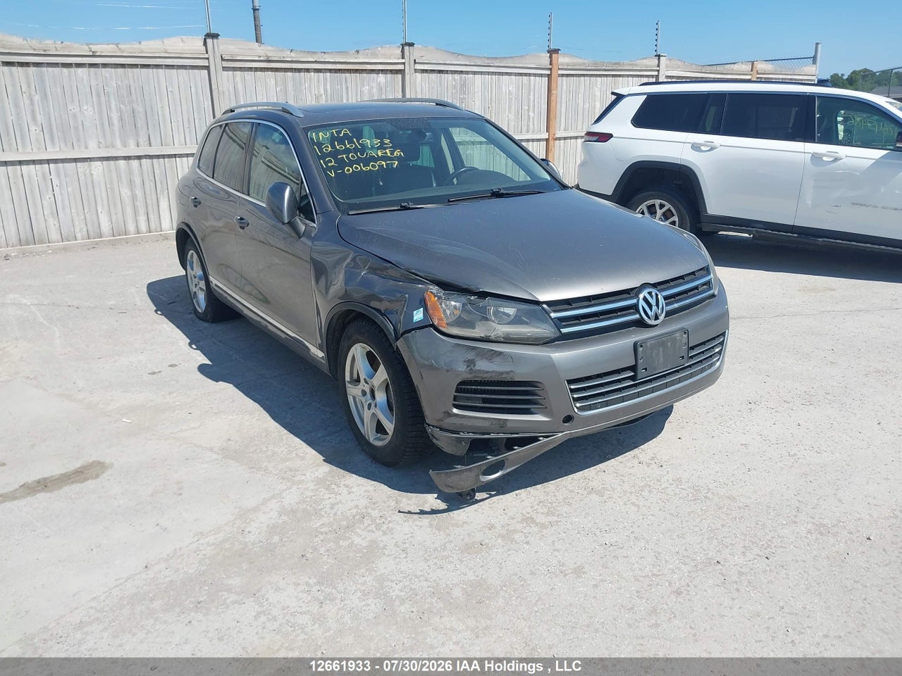 WVGEK9BP4CD006097 · 2012 VOLKSWAGEN TOUAREG