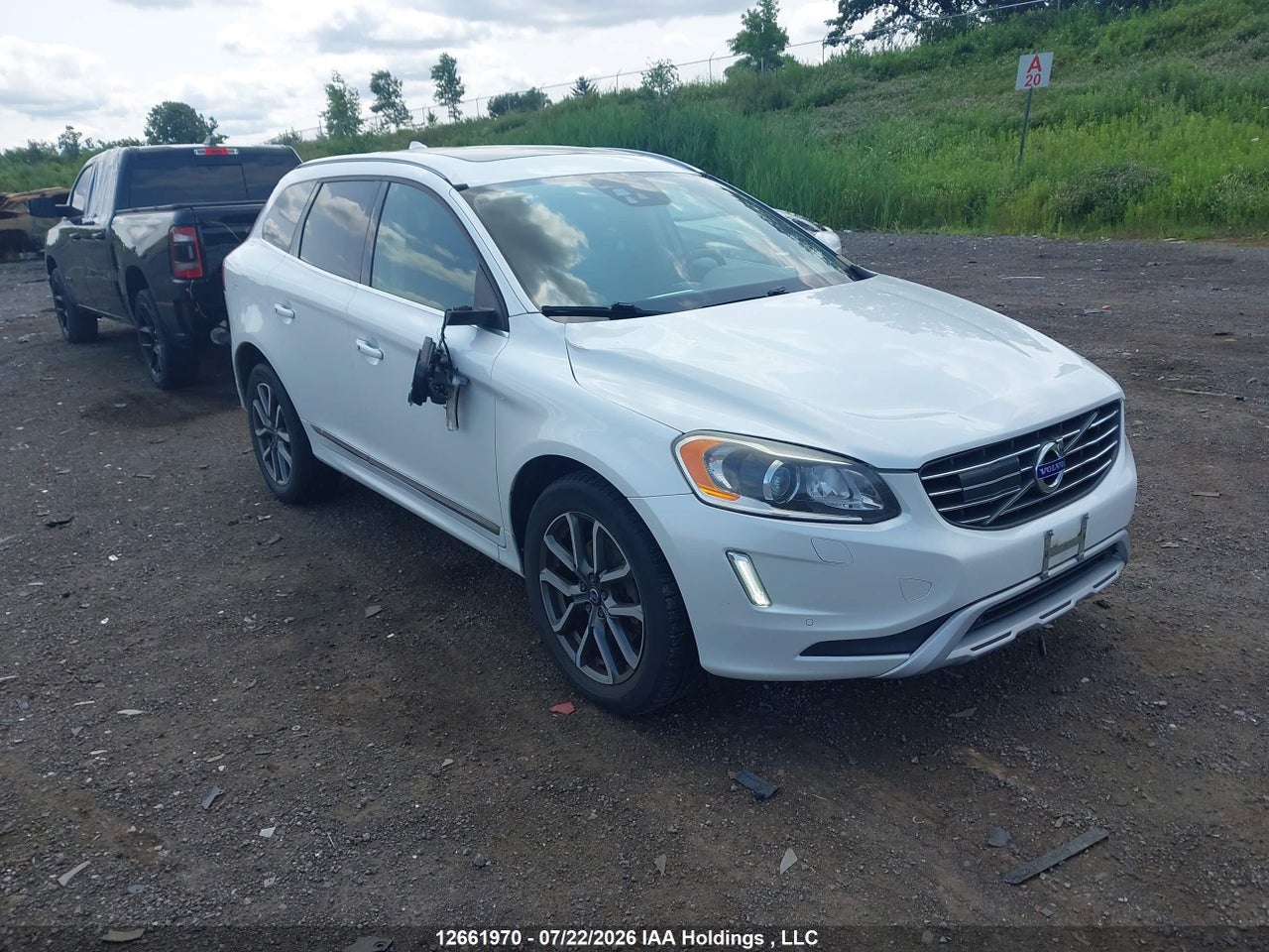 YV4612RK9G2874690 · 2016 VOLVO XC60 T5 SPECIAL EDITION PREMIER