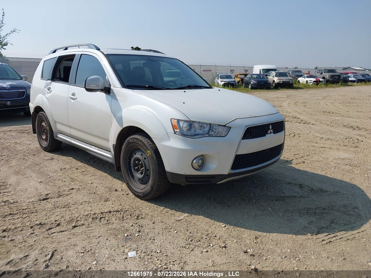 JA4JT5AX3DU606762 · 2013 MITSUBISHI OUTLANDER XLS