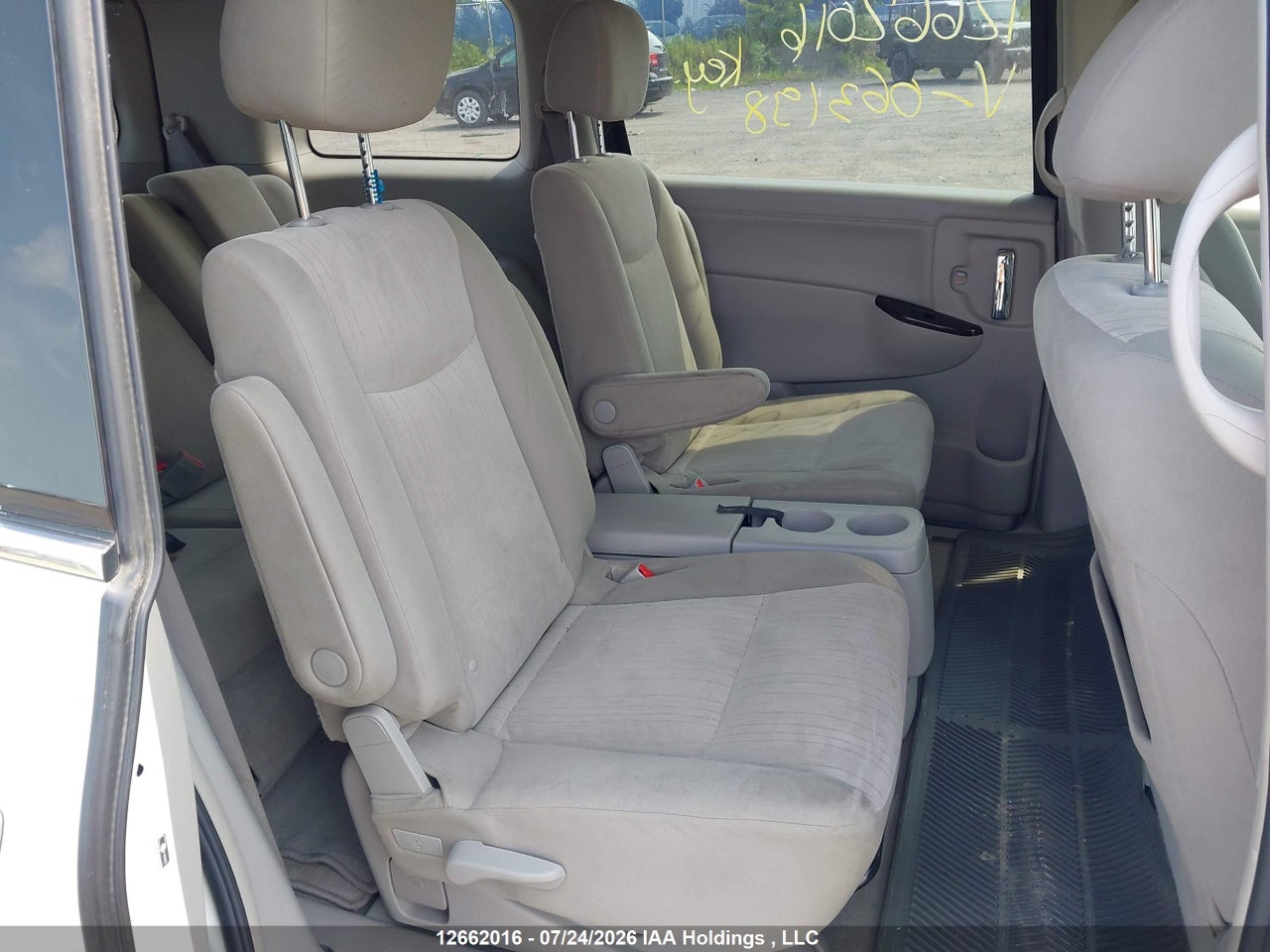 JN8AE2KP6D9063198 · 2013 NISSAN QUEST 3.5 S · 8/20