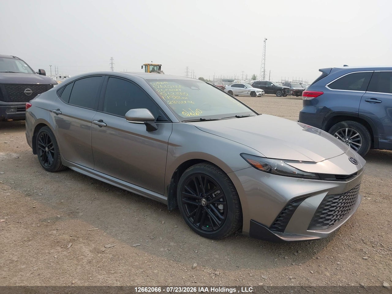2025 TOYOTA CAMRY SE