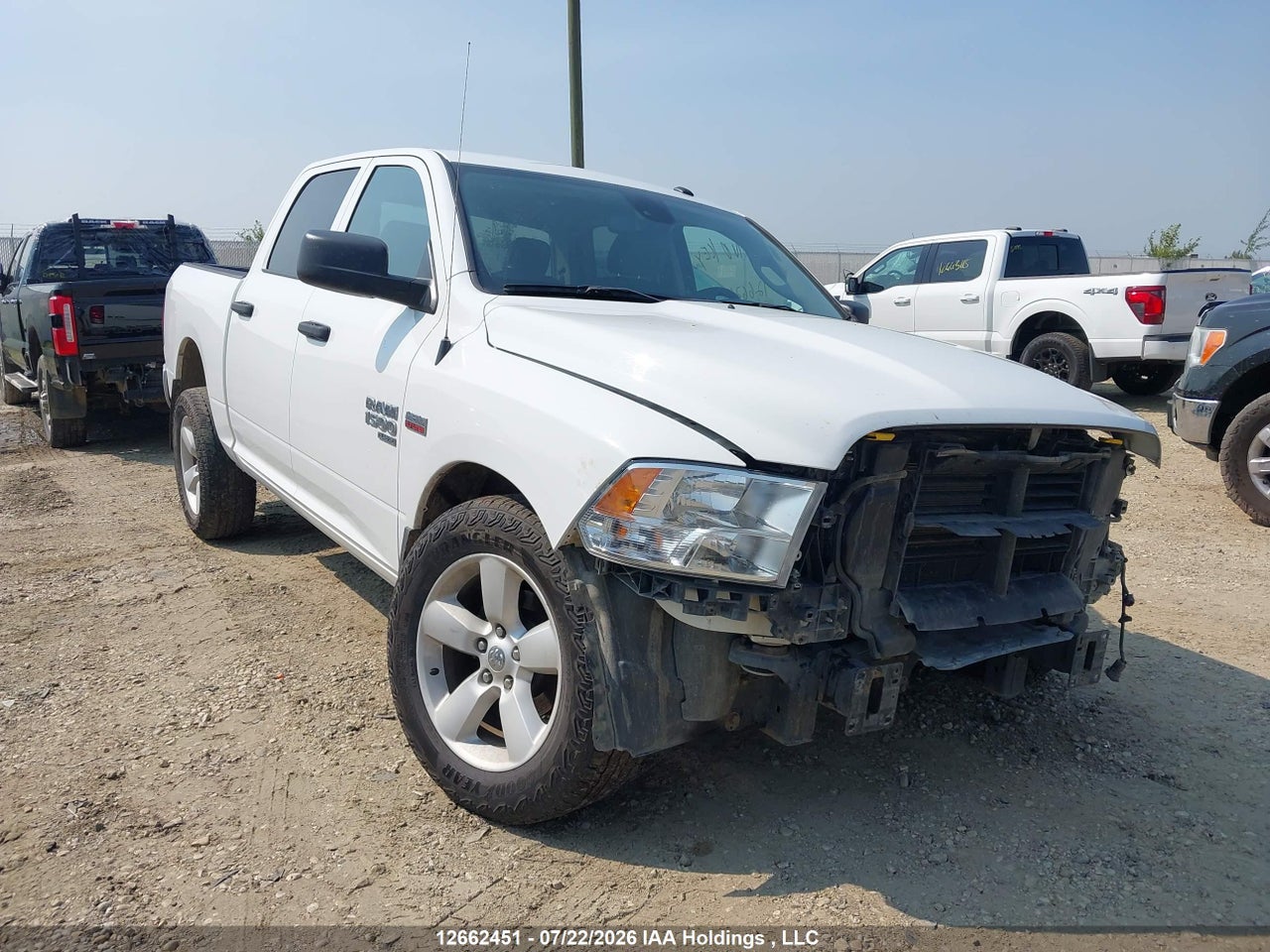 3C6RR7LT6NG375350 · 2022 RAM 1500 CLASSIC SLT