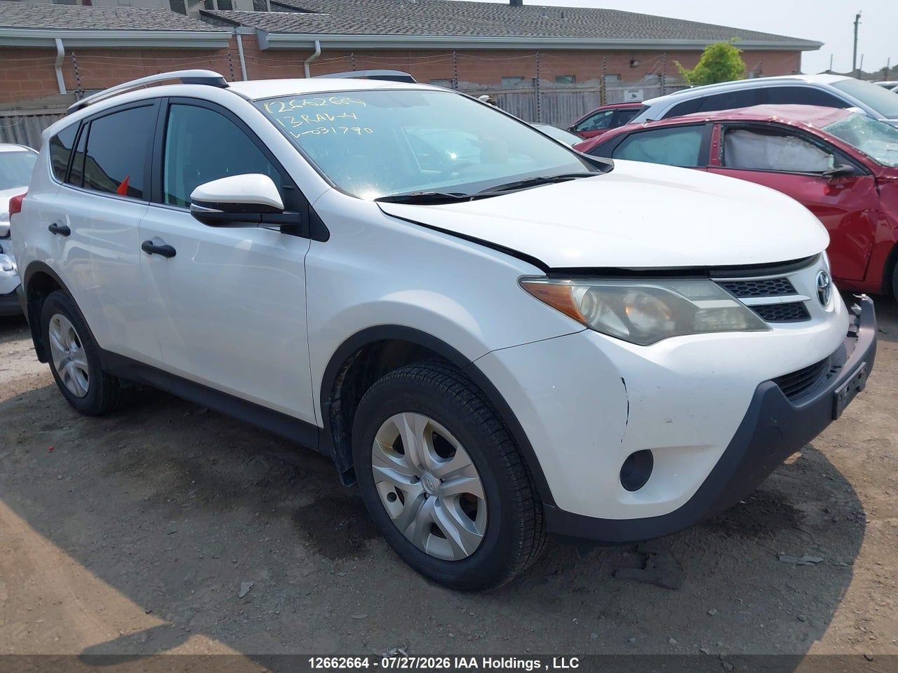 2T3ZFREVXDW031790 · 2013 TOYOTA RAV4 LE