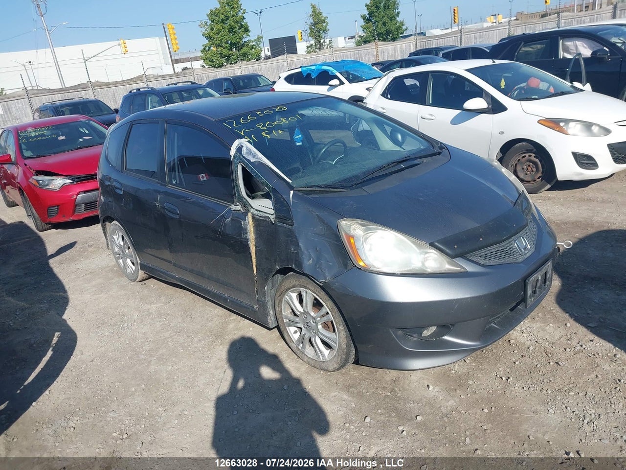 JHMGE8H70BC800801 · 2011 HONDA FIT