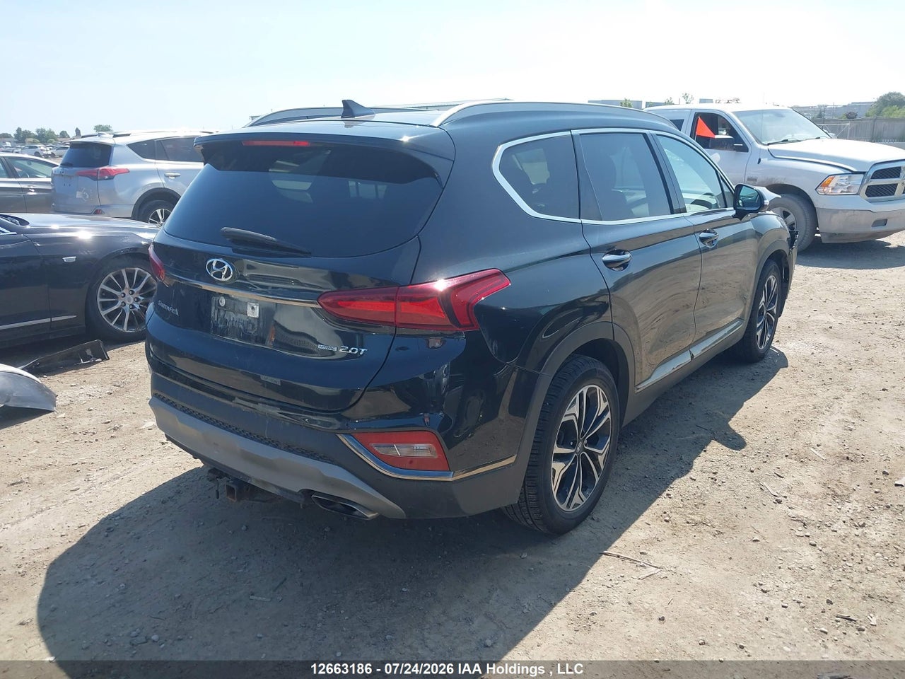5NMS5CAA6LH160939 · 2020 HYUNDAI SANTA FE · 4/18