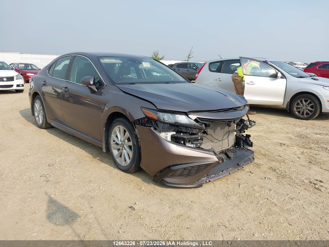4T1G11AK0MU425424 · 2021 TOYOTA CAMRY SE