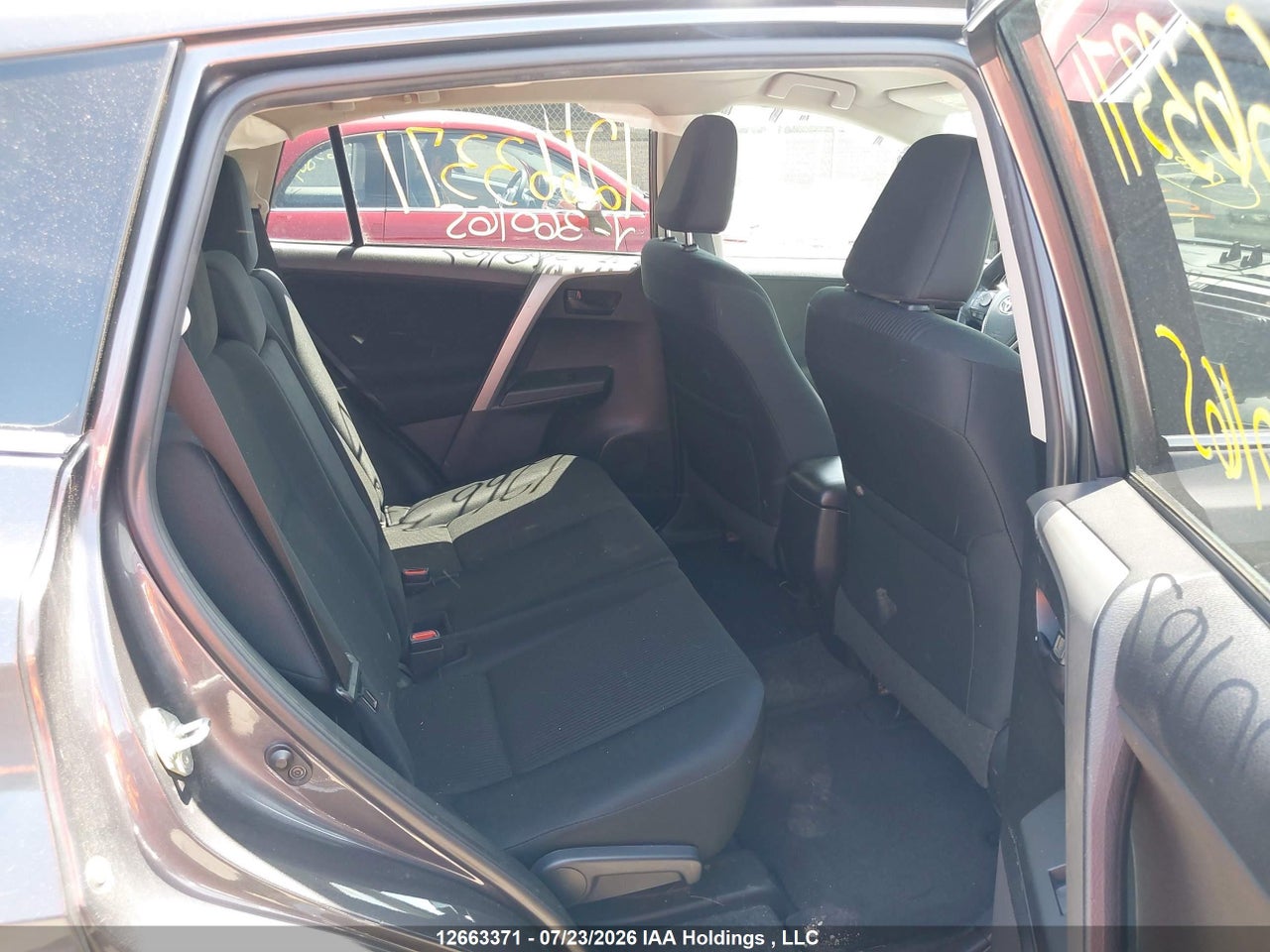 2T3ZFREV2HW360165 · 2017 TOYOTA RAV4 LE · 8/19