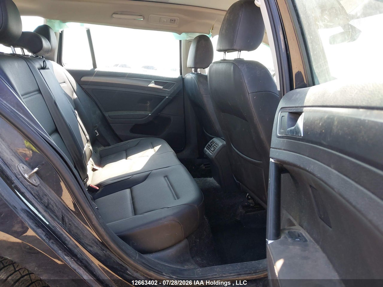 3VW117AU3KM521030 · 2019 VOLKSWAGEN GOLF SPORTWAGEN S · 8/21