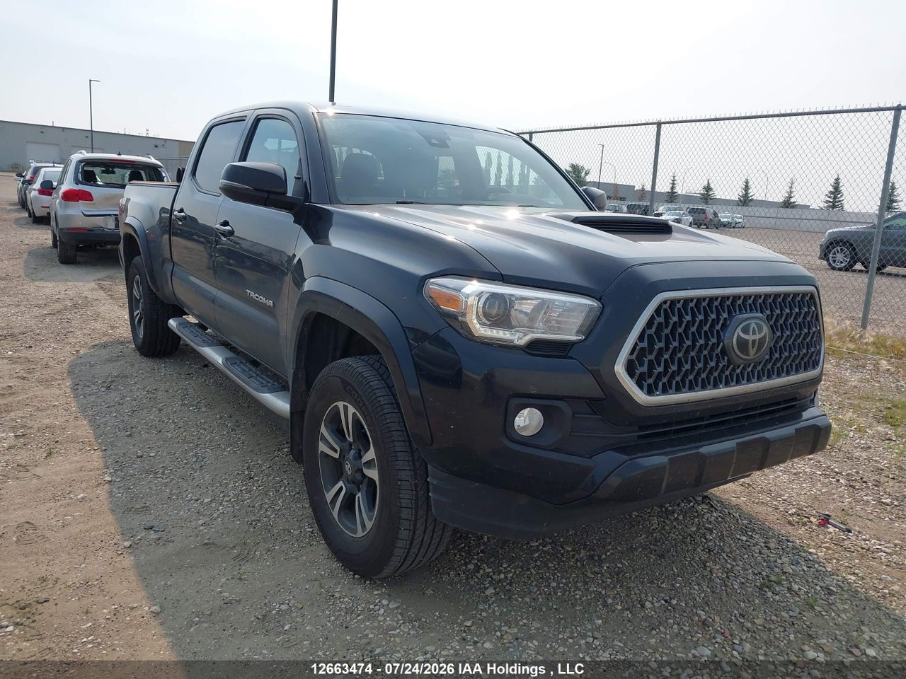 5TFDZ5BN4KX045692 · 2019 TOYOTA TACOMA SR5 V6
