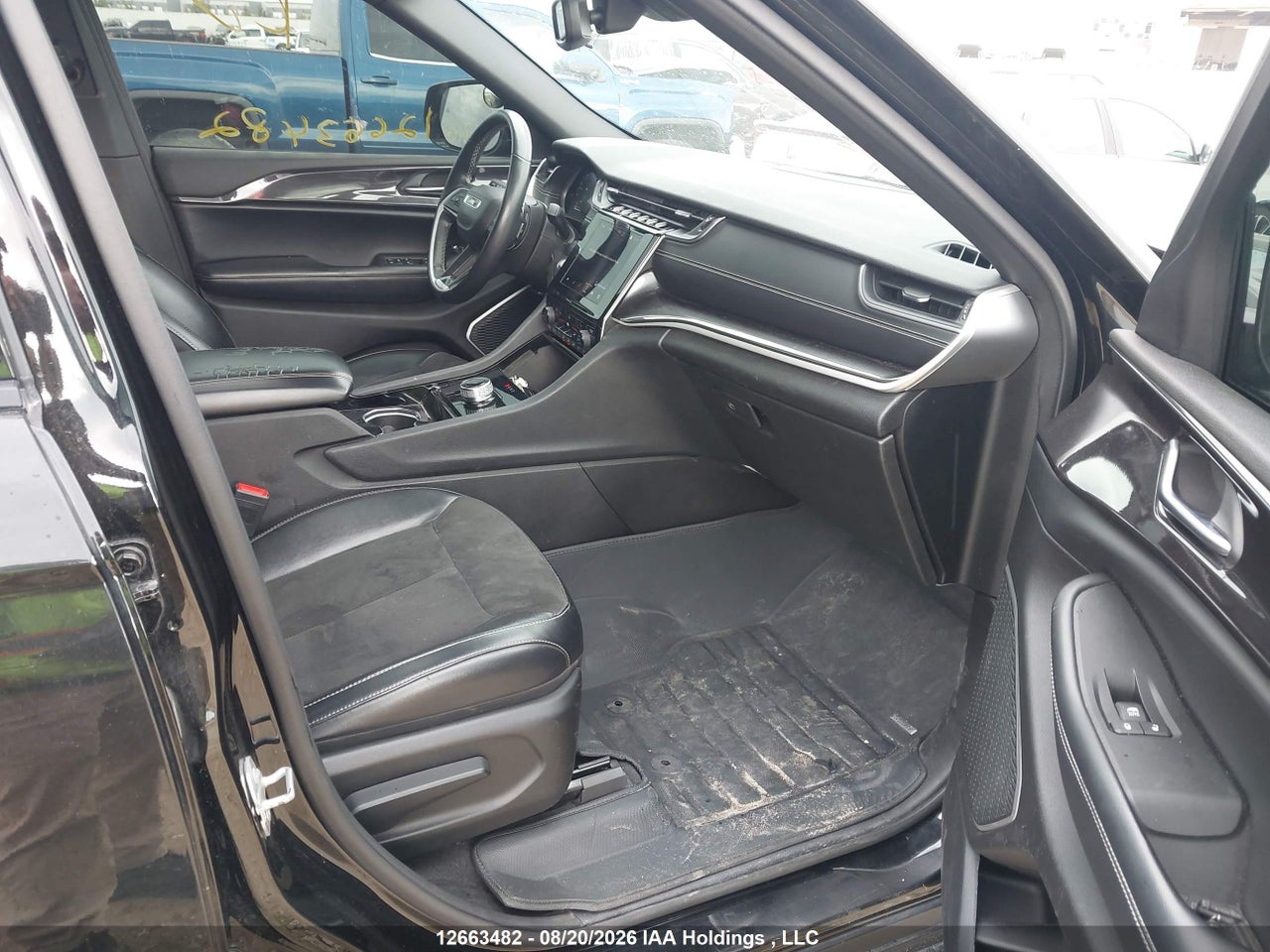 1C4RJKAG3M8127439 · 2021 JEEP GRAND CHEROKEE L ALTITUDE · 5/24